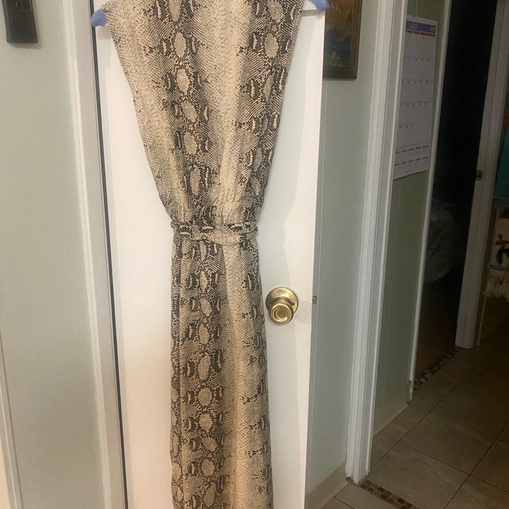 Snake skin pattern dress with belt